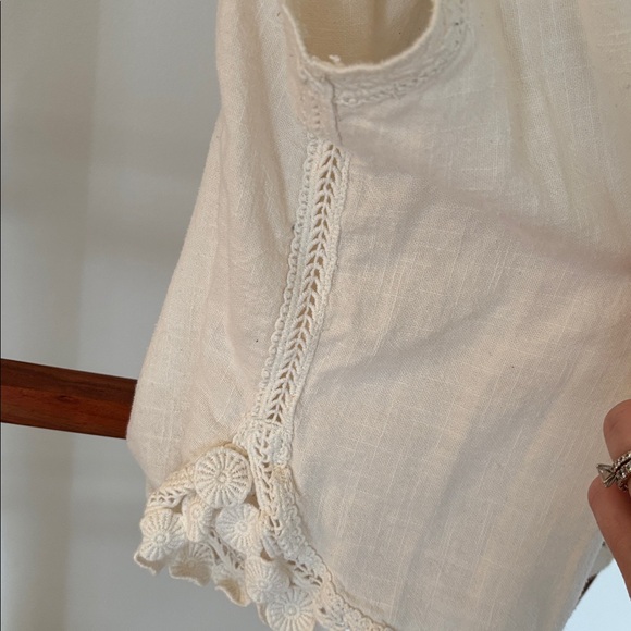 Aerie tank - Picture 3 of 3